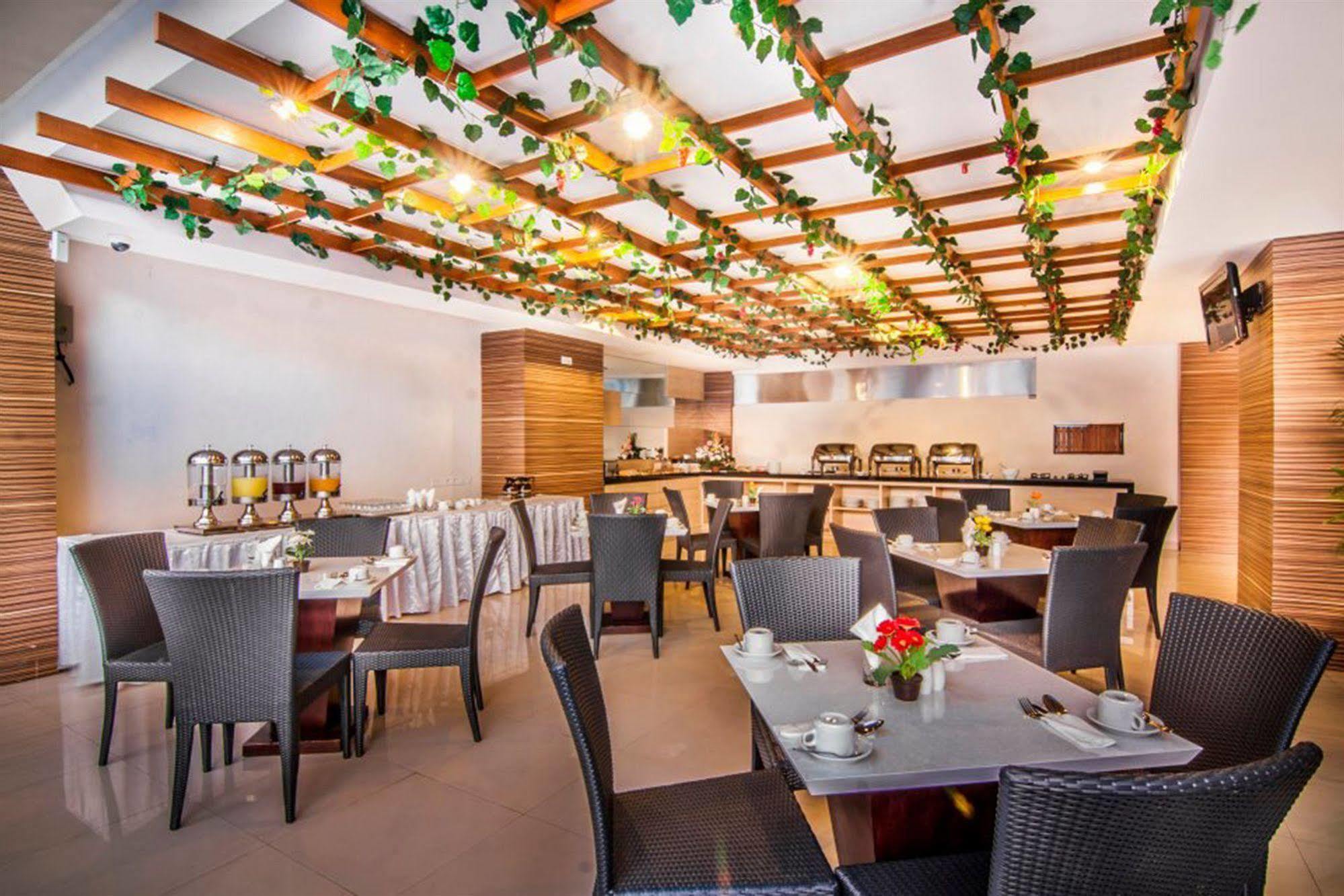 Tusita Boutique Hotel Kuta Lombok Kültér fotó